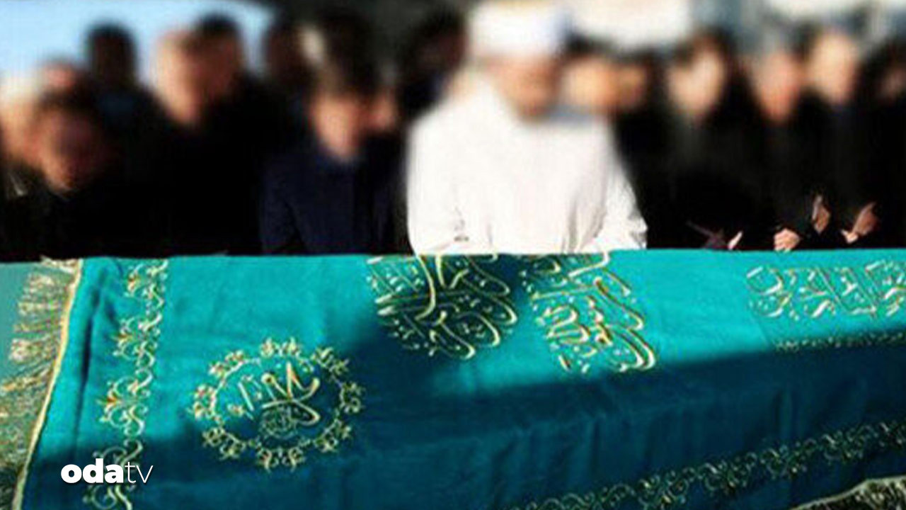 Anne ve iki çocuğuna yürek yakan veda anne ve iki cocuguna yurek yakan veda vKxQVYPx