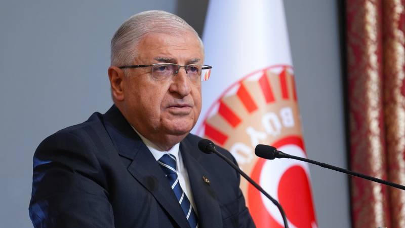 bakan guler pkk ypg sdg dahil hicbir teror orgutunun bolgede kok salmasina musaade yok QWVSWy83