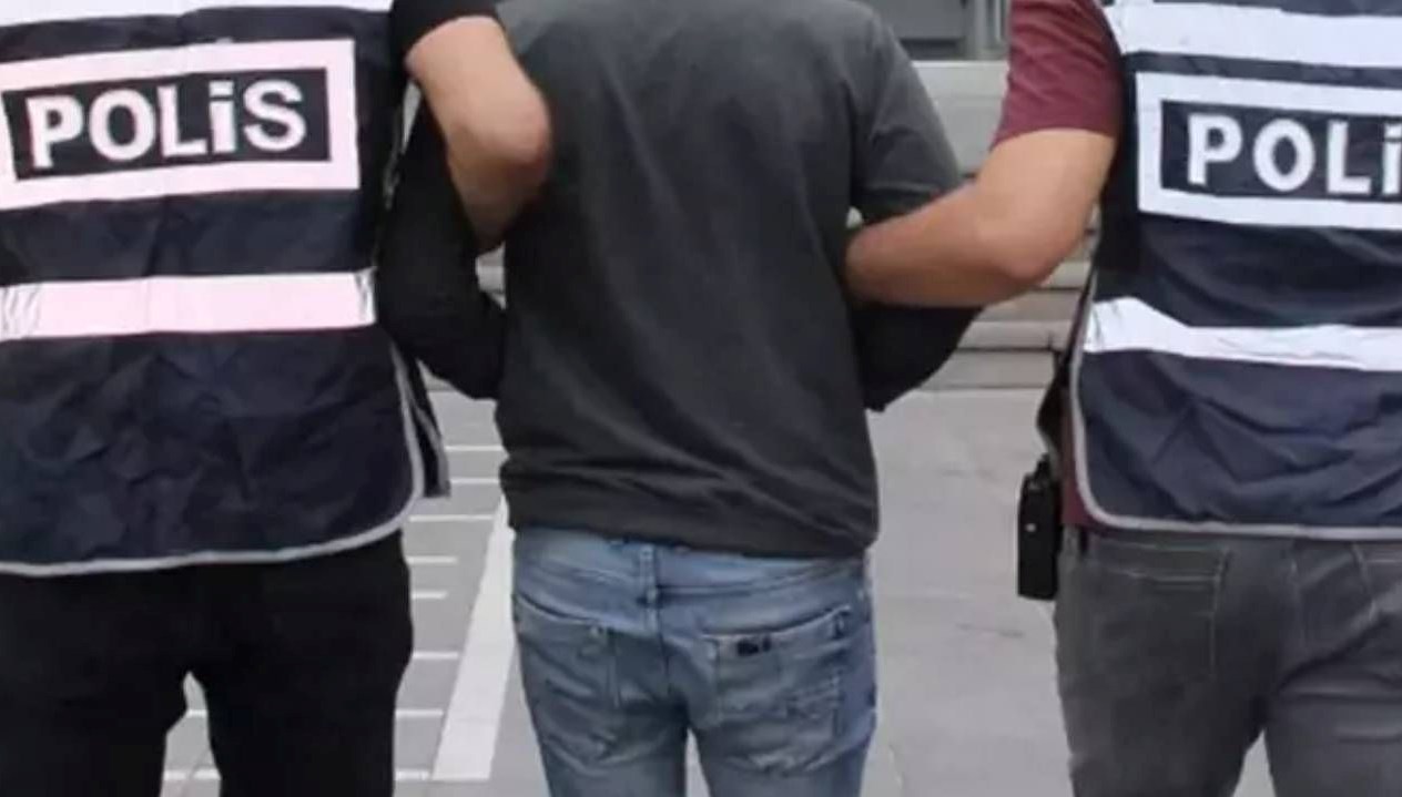 istanbulda daes operasyonu 19 gozalti 4pxMPc3y