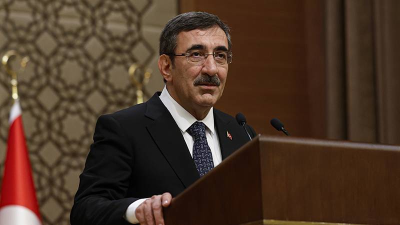 cumhurbaskanligina cevdet yilmaz vekalet edecek wVqsbd5I.jpg