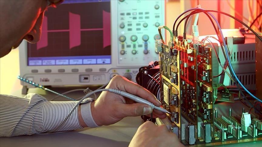 elektrik ve elektronik sektorunden 129 milyar dolarlik rekor ihracat eNJV575d.jpg