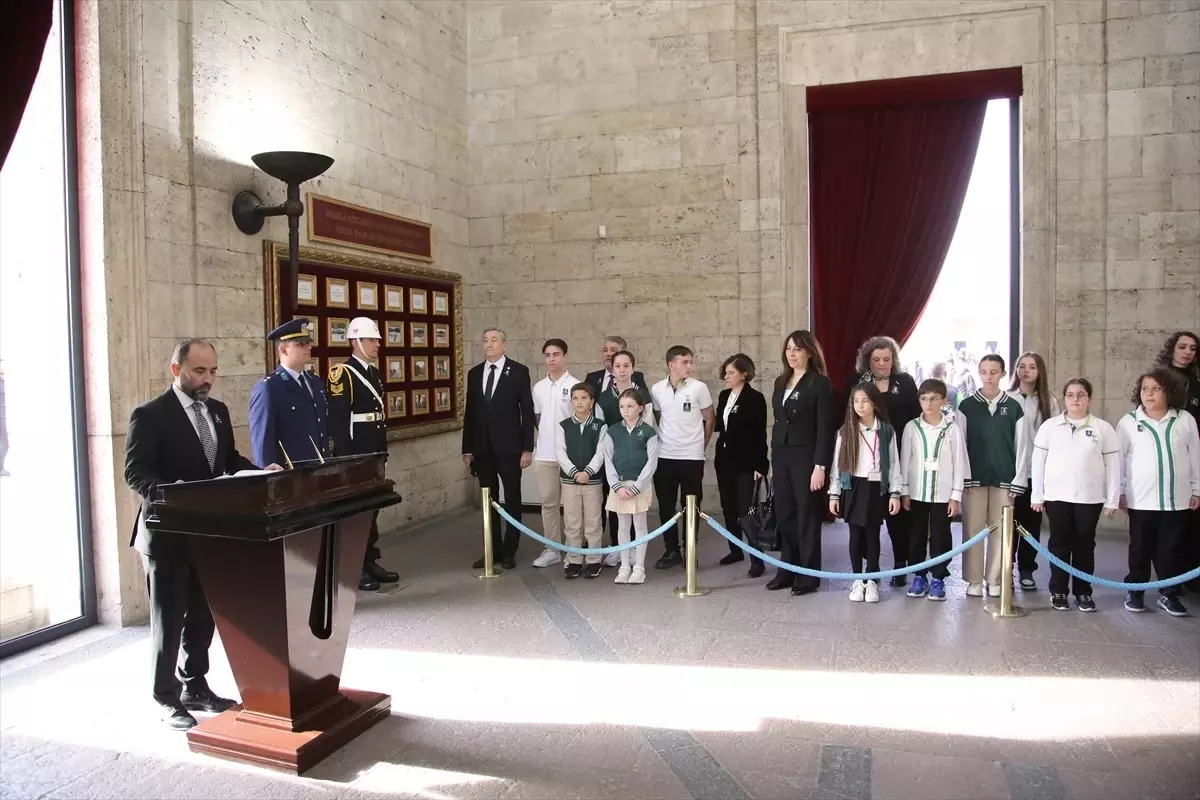 doga koleji ataturku anma ziyareti jbjeYJZP.jpg