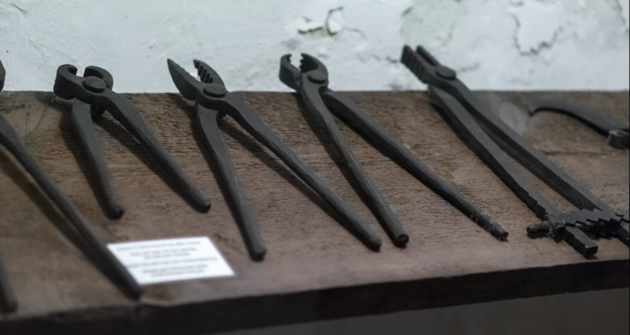 turklerin tirnaklari cekildi tEAMXIhM.jpg