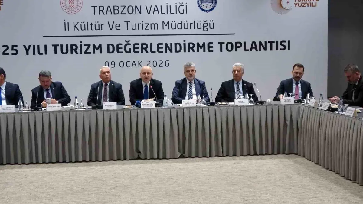 trabzonda-turizmde-hedef-kacirilan-eserlerin-geri-dondurulmesi-cPmNXBUF.jpg