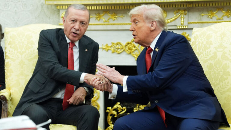 trump-erdogani-baris-kurulu-kurucu-uyeligine-davet-etti-KhXvcjd3.jpg