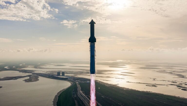 spacex-starship-v3-roketinin-ilk-testi-mart-ortasinda-planlaniyor-C9gI5SAm.jpg