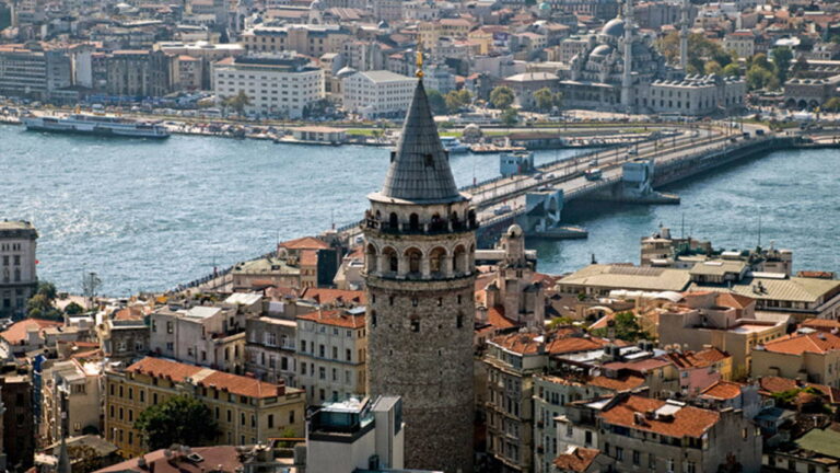 akomdan-istanbul-icin-uyari-hafta-sonu-hava-nasil-olacak-Xm7sdbSn