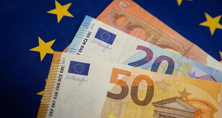 avrupa-merkez-bankasi-faiz-kararini-acikladi-UrJ7xSqy