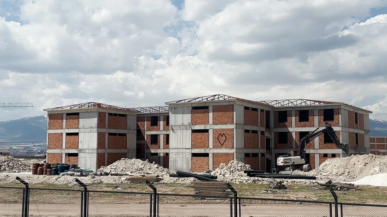 Cezaevi İnşaatında Feci Kaza: İşçi Yüksekten Düştü