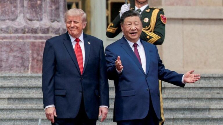 dunyanin-gozu-bu-zirvede-trump-ve-si-masaya-oturdu-WAanfgW5