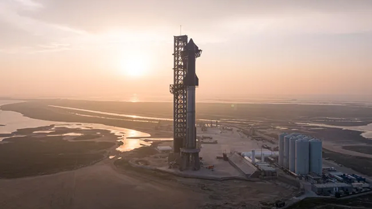 elon-musk-roketleri-icin-dunya-genelinde-yeni-uzay-limanlari-ariyor-h9GGTgBE