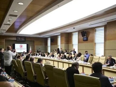 Evinde silah bulunduranlar dikkat bir anlik ihmalin bedeli agir olacak RxpNl7Hf